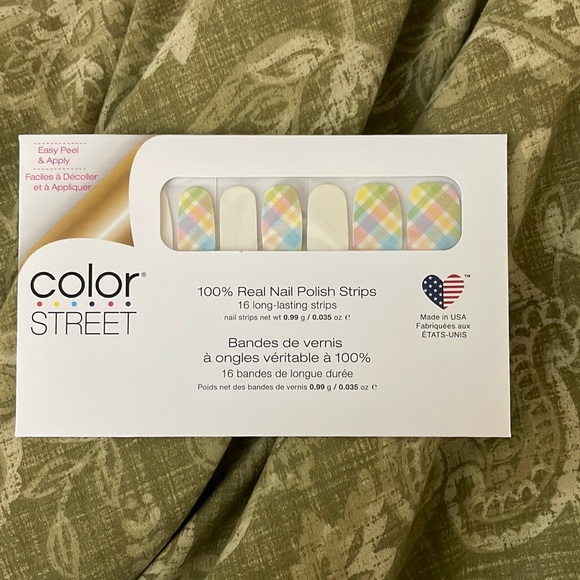 Spring Picnic - Picture 1 of 3